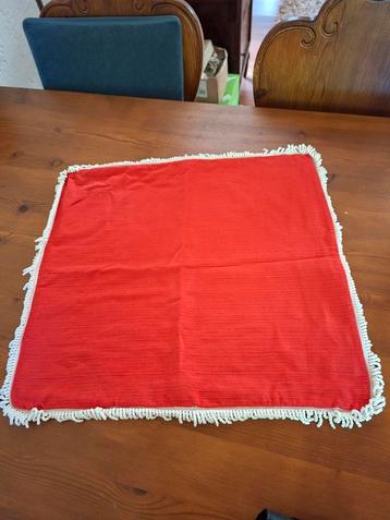 Vintage kussenhoes beschikbaar voor biedingen
