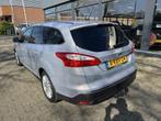 Ford FOCUS Wagon 1.6 TI-VCT Titanium AUTOMAAT-XENON-TREKHAAK, Gebruikt, 4 cilinders, Origineel Nederlands, Stationwagon