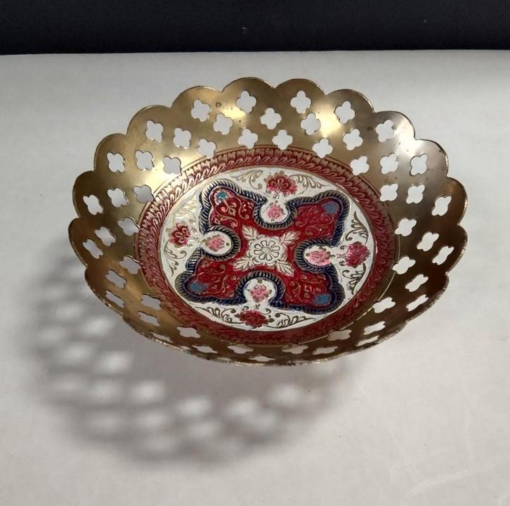 Handgemaakte vintage messing kom met kruispatroon, Antiek en Kunst, Antiek | Koper en Brons, Ophalen of Verzenden