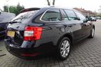Skoda OCTAVIA 1.4 TSI GRT AMB BNS, Auto's, Gebruikt, Euro 6, 4 cilinders, 150 pk