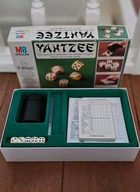 Yahtzee - vintage uitgave- MB- Ook verzenden, Hobby en Vrije tijd, Gezelschapsspellen | Overige, Zo goed als nieuw, Ophalen