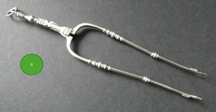 Zilveren miniatuur haardtang lengte 12,5cm 18e eeuw, Antiek en Kunst, Antiek | Goud en Zilver, Zilver, Verzenden