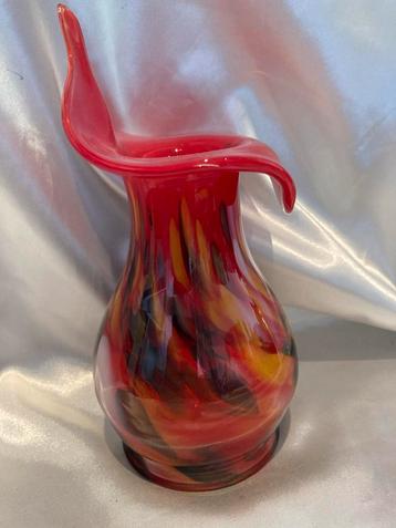 Joska Kristal Designvaas - Jaren 80 - Puntgaaf 19cm Rood beschikbaar voor biedingen