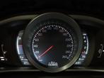 Volvo V40 1.6 T2 Momentum / Cruise Control / Parkeersensoren, Auto's, Volvo, Voorwielaandrijving, Gebruikt, 4 cilinders, Leder en Stof