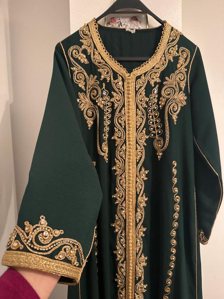 Prachtige Kaftan met Riem, Kleding | Dames, Jurken, Zo goed als nieuw, Groen, Ophalen of Verzenden