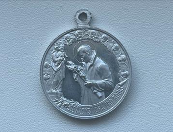 Sint Aloysi -Ora Pro Nobis- Medaillon beschikbaar voor biedingen
