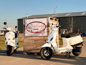 Scooters te koop beschikbaar voor biedingen