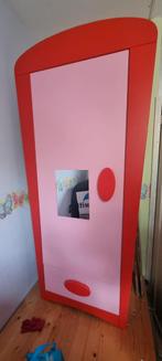 Roze Kast met Rode Omlijsting - Kinderkamer, Kinderen en Baby's, Kinderkamer | Commodes en Kasten, Ophalen, 50 tot 70 cm, 75 tot 100 cm