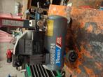 Goedwerkende compressor op 230v, Doe-het-zelf en Verbouw, Compressors, 100 liter of meer, Ophalen, Zo goed als nieuw
