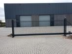 Vrijdragende spijlen schuifpoort of draaipoort met montage, Ophalen, Schuifpoort, Nieuw, 200 cm of meer