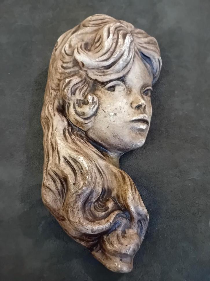 Vintage wanddecoratie meisjeshoofd gips jaren 60, Antiek en Kunst, Kunst | Beelden en Houtsnijwerken, Ophalen of Verzenden