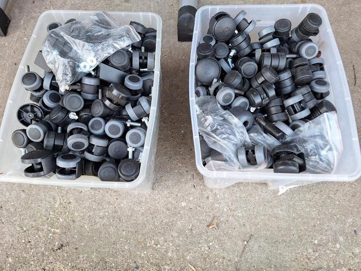 partij zwenkwieltjes meubelwieltjes, Doe-het-zelf en Verbouw, Zwenkwielen, Zo goed als nieuw, Ophalen of Verzenden