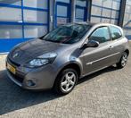 Renault clio1.2 2011 Airco 3 deurs, Auto's, Voorwielaandrijving, 74 pk, Zwart, 4 cilinders