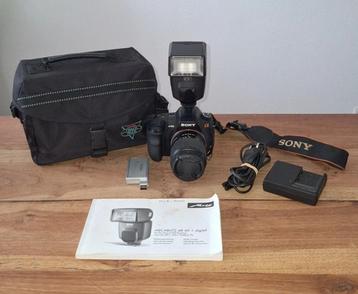 Sony DSLR A200 Digitale Camera +statief beschikbaar voor biedingen