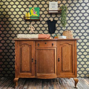 Mooie Queen ann commode/dressoir eikenhouten  beschikbaar voor biedingen