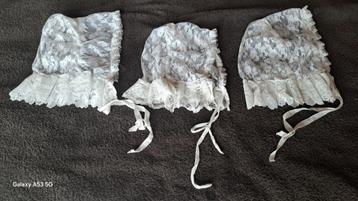 kanten kapjes voor toneel of Dickens beschikbaar voor biedingen