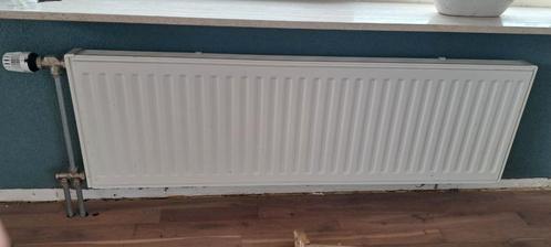 Henrad radiatoren 4 stuks, Doe-het-zelf en Verbouw, Verwarming en Radiatoren, Zo goed als nieuw, Radiator, 800 watt of meer, 30 tot 80 cm
