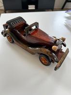 Houten oldtimer Auto, Hobby en Vrije tijd, Modelauto's | 1:24, Overige merken, Ophalen of Verzenden, Zo goed als nieuw