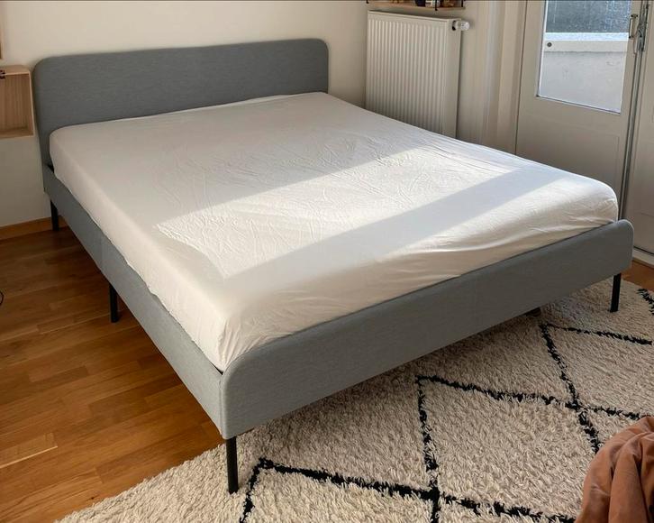 Ikea SLATTUM bedframe 160x200 - Zo goed als nieuw!, Huis en Inrichting, Slaapkamer | Bedden, Zo goed als nieuw, Tweepersoons, 160 cm