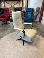 Relaxfauteuil , wit leren design relax fauteuil stoel ZGAN, 2871SK, Mariansoliak8@gmail.com, Ophalen of Verzenden, Zo goed als nieuw