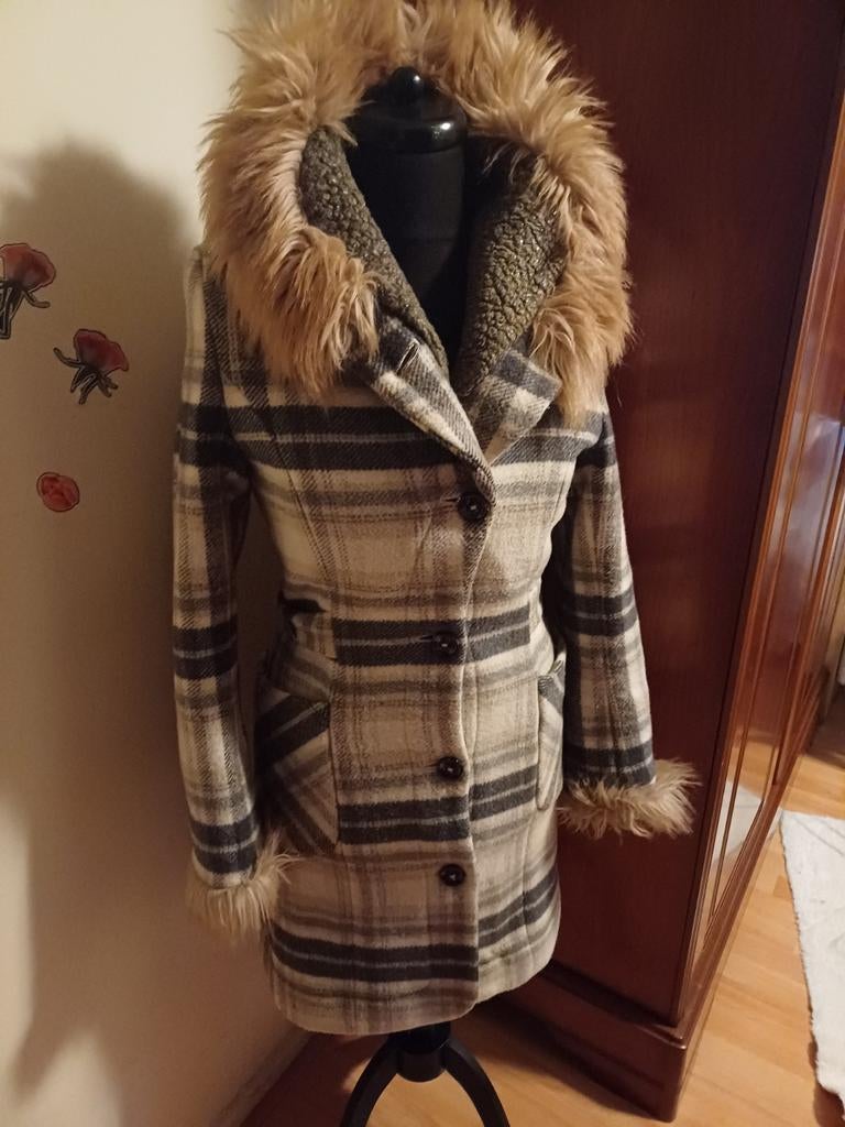 Daite Prachtige jas nieuwe kwaliteit jas 38 nieuwe, Kleding | Dames, Jassen | Winter, Ophalen of Verzenden, Zo goed als nieuw