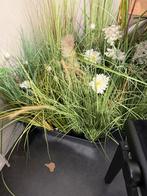 GRATIS Bak met Kunstgroen - Decoratief, Ophalen of Verzenden, Gebruikt, Binnen