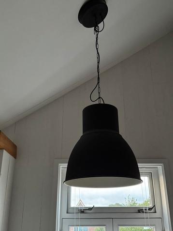 Hektar lamp Ikea beschikbaar voor biedingen