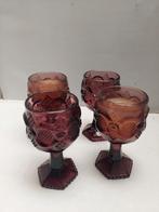 Avon paars persglas., Ophalen of Verzenden, Zo goed als nieuw, Miniatuur, Gevuld