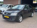 Fiat Punto 1.2 Navigator AIRCO, APK BOEKJES!, Voorwielaandrijving, Stof, Gebruikt, 4 cilinders