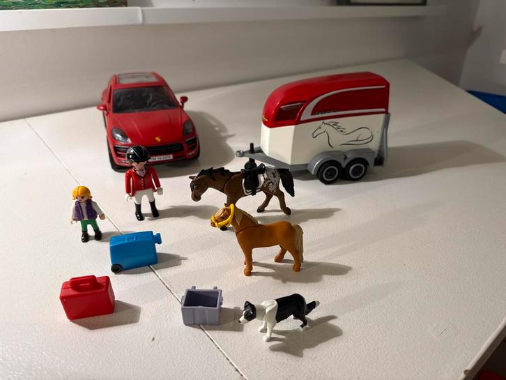 Playmobil 9376 Porsche met Paardentrailer, Kinderen en Baby's, Speelgoed | Playmobil, Gebruikt, Complete set, Ophalen of Verzenden