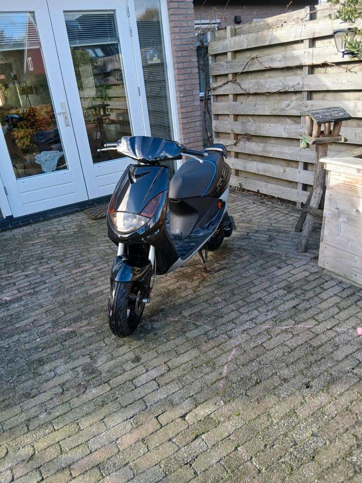 Vivacity  50cc, Fietsen en Brommers, Snorfietsen en Snorscooters, Gebruikt, Piaggio, Tweetakt, Ophalen