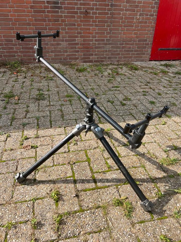 K&K Carp Pods Rod Pod met century buzzer bars, Watersport en Boten, Hengelsport | Karpervissen, Gebruikt, Overige typen, Ophalen