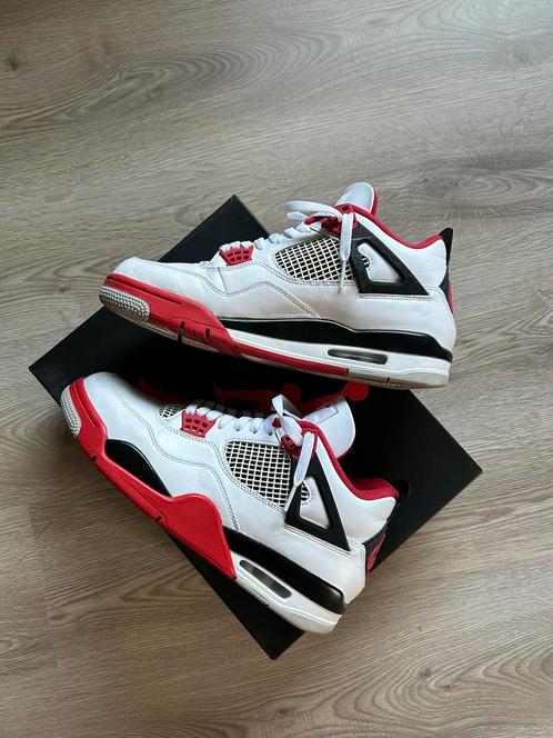 NIKE AIR JORDAN 4 FIRE RED EU 45 / US 11, Kleding | Heren, Schoenen, Zo goed als nieuw, Sneakers of Gympen, Wit, Ophalen