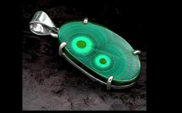 925 sterling hanger met Malachiet. beschikbaar voor biedingen