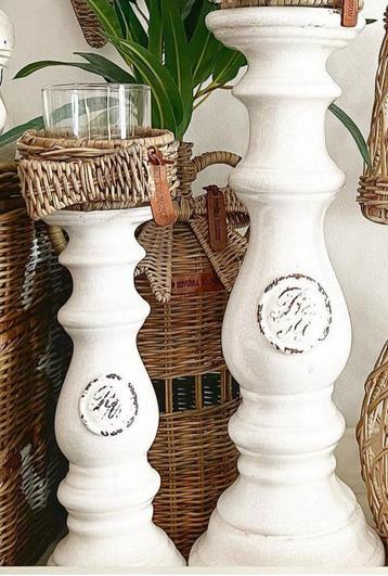 2 Riviera Maison craquele kandelaars excl de windlichten beschikbaar voor biedingen