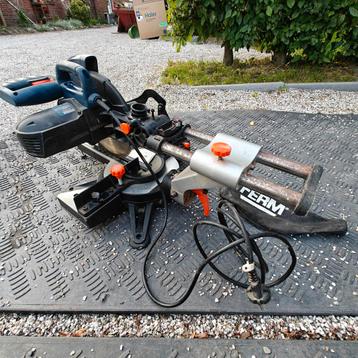 Ferm. Afkortzaag met trekfuctie  beschikbaar voor biedingen