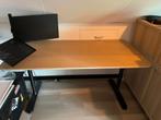 IKEA trotten bureau, Huis en Inrichting, Bureaus, Ophalen of Verzenden, In hoogte verstelbaar, Zo goed als nieuw