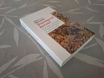 TRAUMA EN HERSTEL  Gevolgen van geweld - J. L. Herman beschikbaar voor biedingen