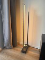 Ikea Pilskott Staande LED-lamp Zwart, Huis en Inrichting, Lampen | Vloerlampen, Ophalen of Verzenden, Zo goed als nieuw, Metaal