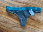 Calvin klein string maat s en L, Kleding | Dames, Ondergoed en Lingerie, Verzenden, Grijs, String
