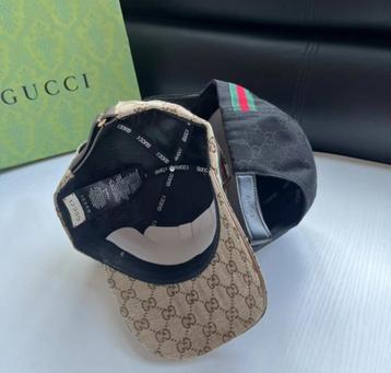 Gucci pet beige en zwart beschikbaar voor biedingen
