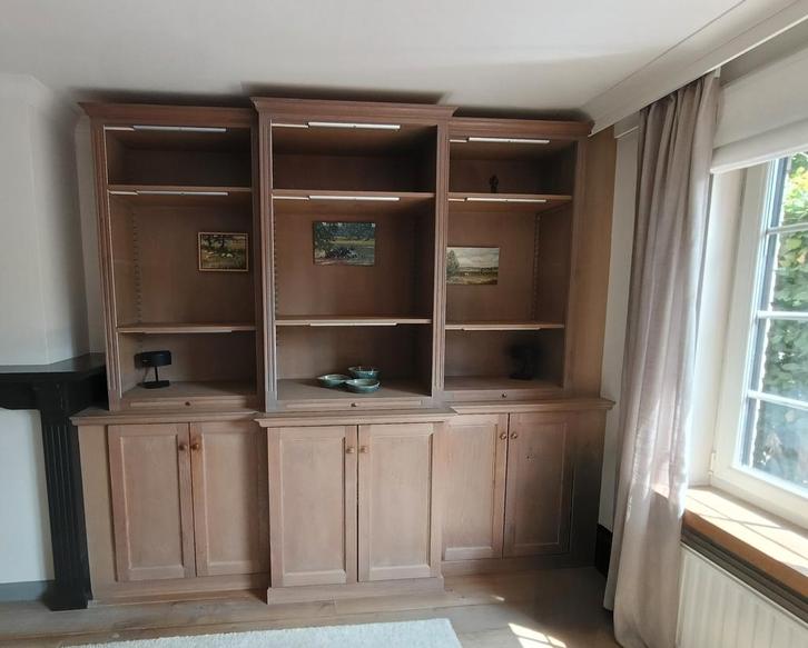 Bibliotheek kast in eik, Huis en Inrichting, Kasten | Boekenkasten, Zo goed als nieuw, 200 cm of meer, 200 cm of meer, 25 tot 50 cm