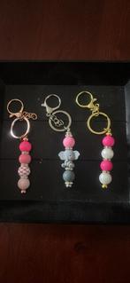 Sleutelhanger, Sieraden, Tassen en Uiterlijk, Oorbellen, Ophalen of Verzenden, Nieuw, Overige materialen, Hangers