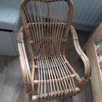 Rotan stoeltje kind, Kinderen en Baby's, Kinderkamer | Tafels en Stoelen, Ophalen, Zo goed als nieuw, Stoel(en)