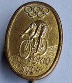 Wielrennen-Olympische Spelen 1964 Tokio (goudkleurige speld), Verzamelen, Speldjes, Pins en Buttons, Verzenden, Zo goed als nieuw