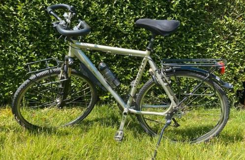 Gazelle Kathmandu trekkingfiets
Shimano Deore XT maat 56, Fietsen en Brommers, Fietsen | Heren | Sportfietsen en Toerfietsen, Zo goed als nieuw