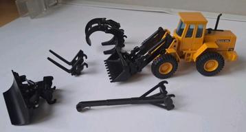 Joal 234 Volvo BM L70c set shovel + accessoires, 1/50 beschikbaar voor biedingen