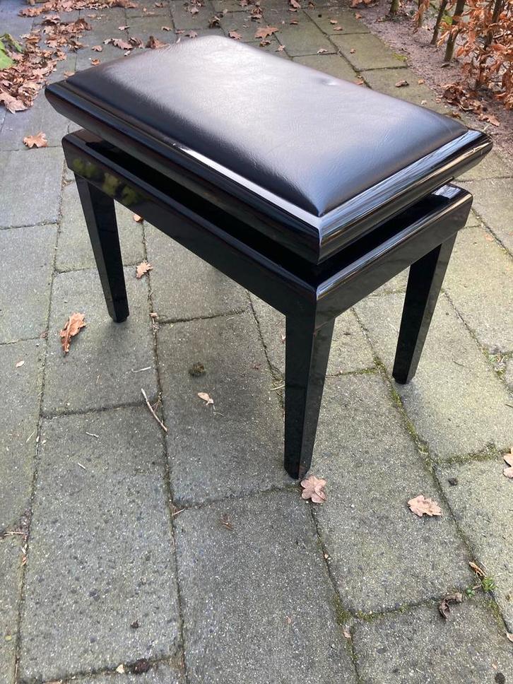 Verstelbare Pianobank, onbeschadigd, Muziek en Instrumenten, Overige Muziek en Instrumenten, Zo goed als nieuw, Verzenden