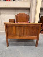 Antiek 1-persoons bed + nachtkastje, Antiek en Kunst, Antiek | Meubels | Bedden, Ophalen