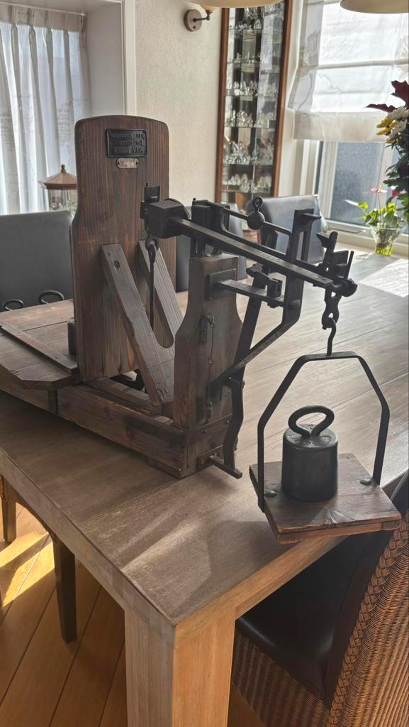 Antieke weegschaal, Antiek en Kunst, Antiek | Gereedschap en Instrumenten, Ophalen